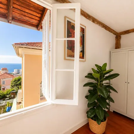 Small House Downtown Near Monaco Ferienhaus *